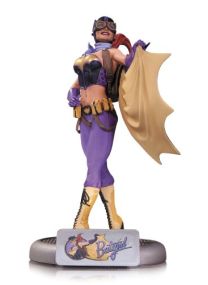 DC Direct- Bombshells Batgirl Figurine, 761941319056, 27 cm